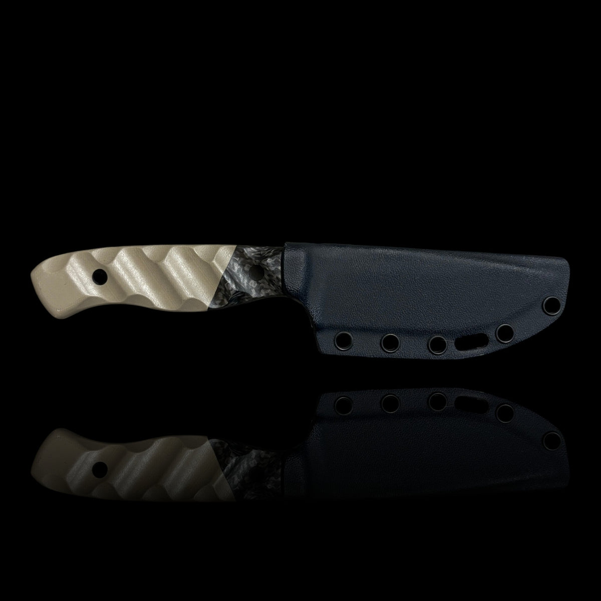 FIELDCRAFT- Carbon Fiber/ Tan G10